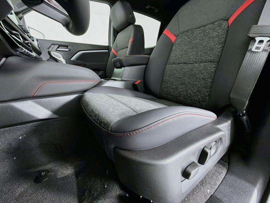new 2026 Chevrolet Colorado car, priced at $45,153