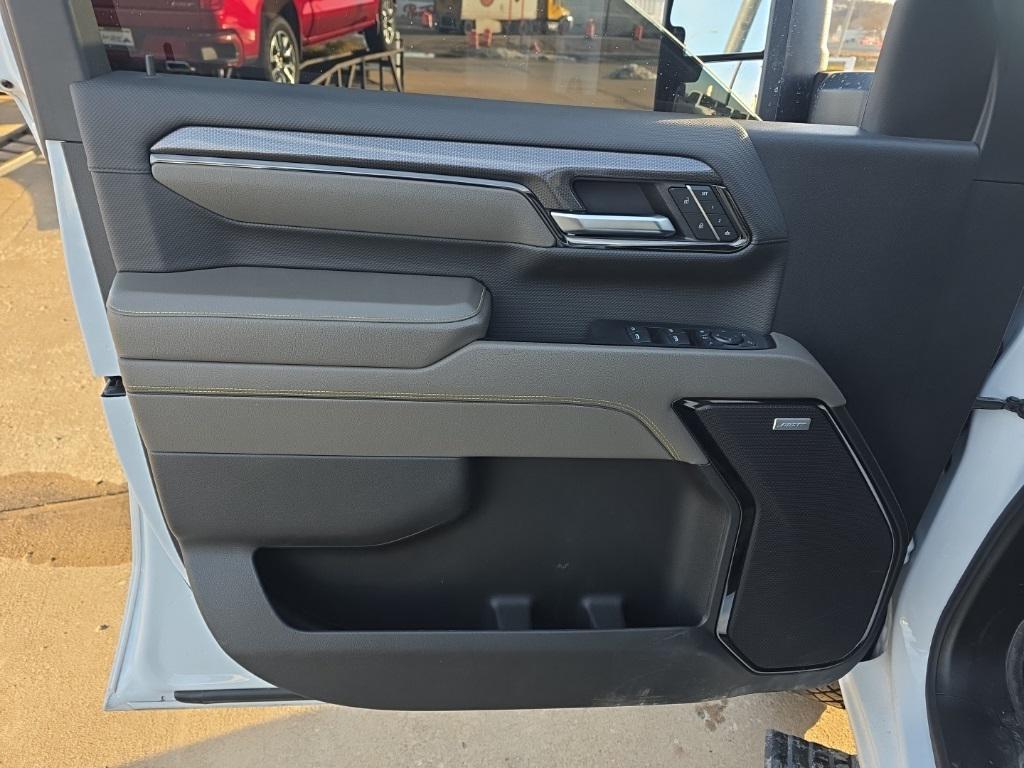 used 2024 Chevrolet Silverado 2500 car, priced at $74,985