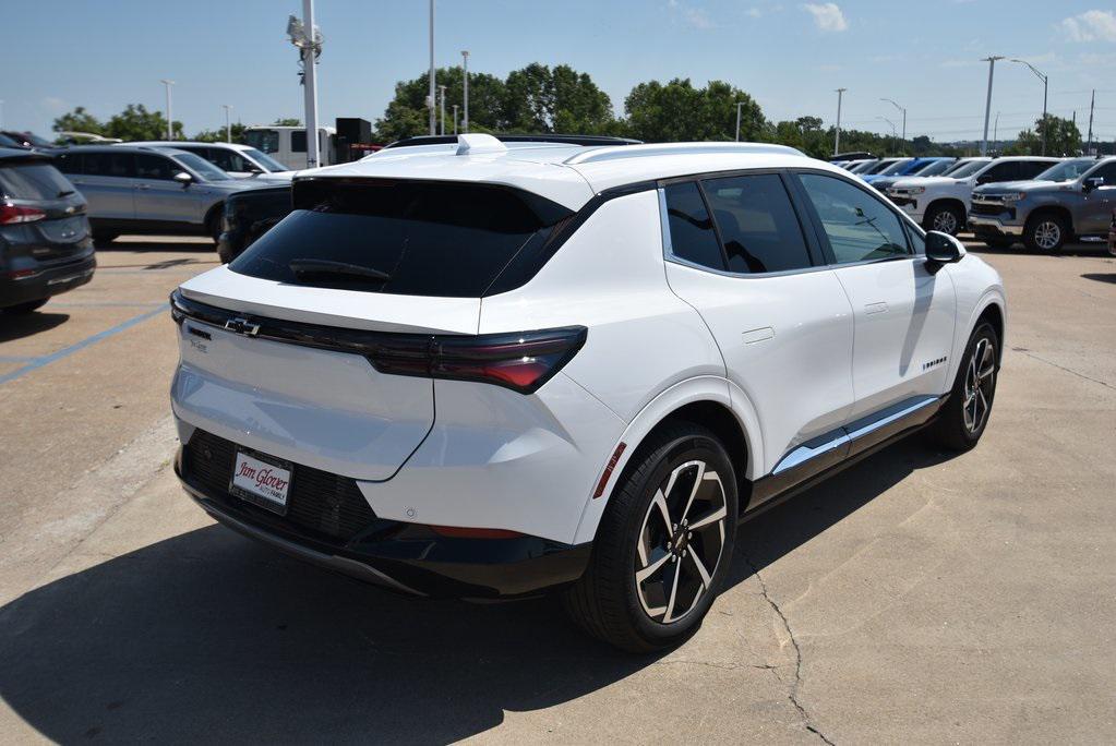 new 2025 Chevrolet Equinox EV car, priced at $34,206