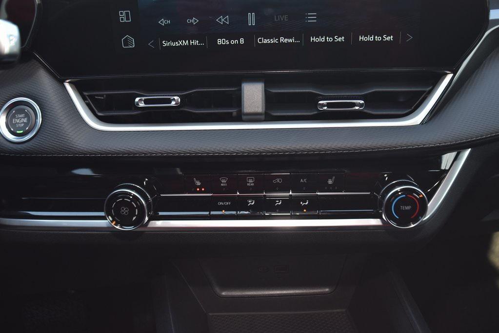 new 2026 Chevrolet Equinox car, priced at $30,063