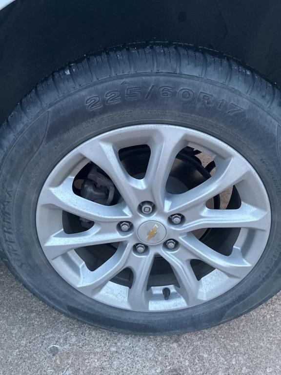 used 2018 Chevrolet Equinox car, priced at $16,250