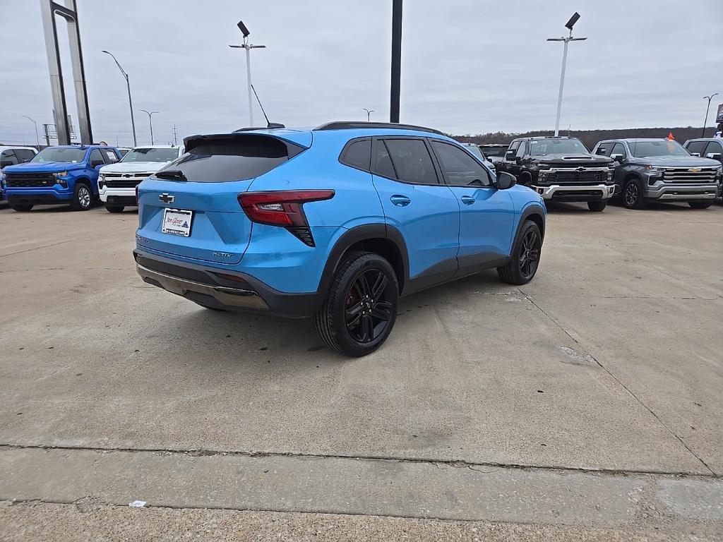 used 2025 Chevrolet Trax car, priced at $25,450