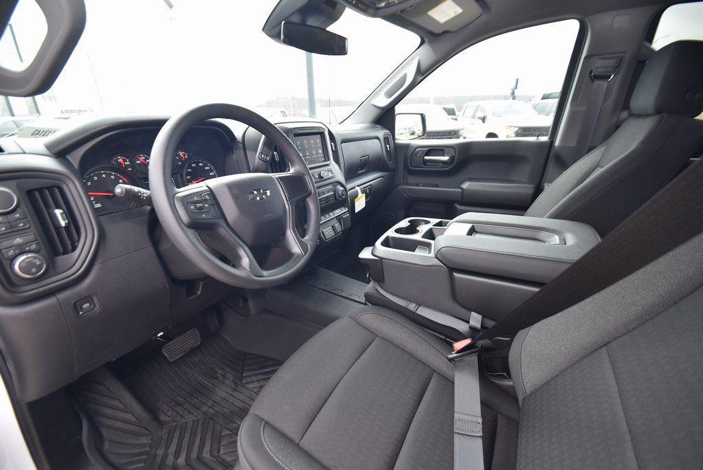 new 2026 Chevrolet Silverado 1500 car, priced at $49,304