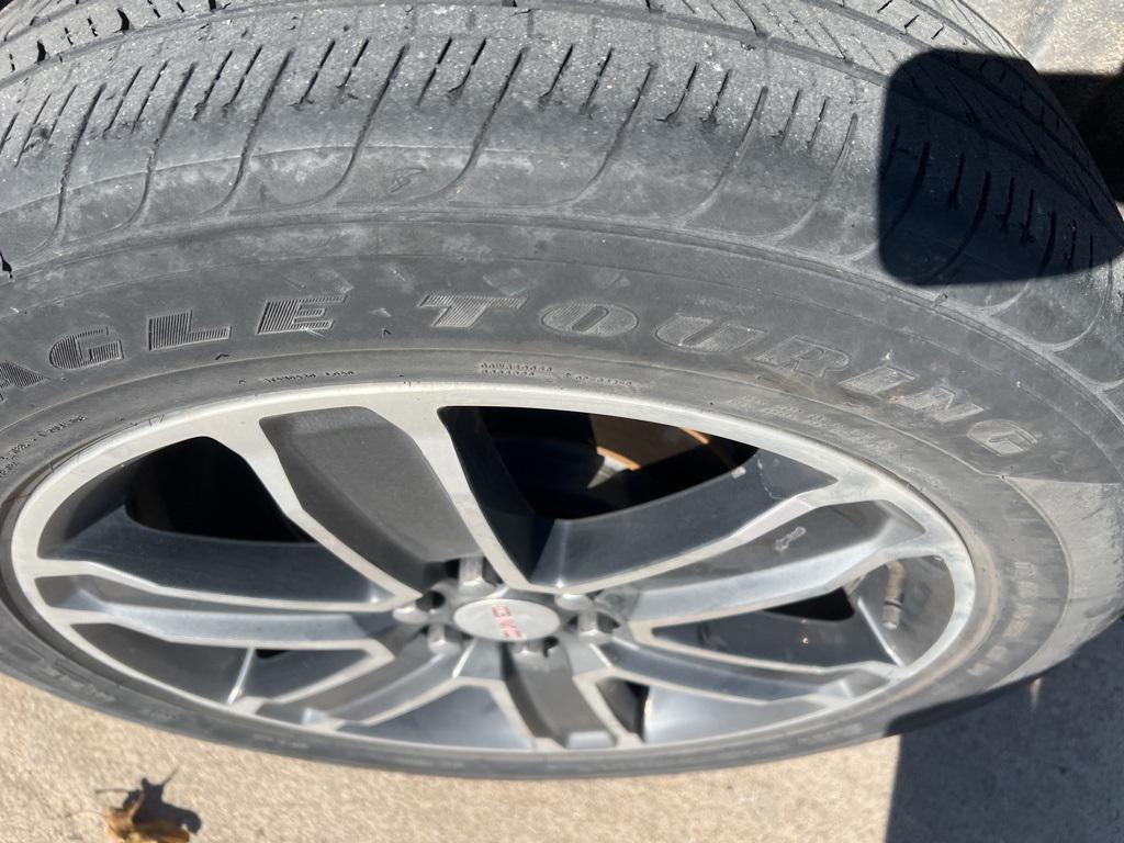 used 2019 GMC Acadia car, priced at $22,950