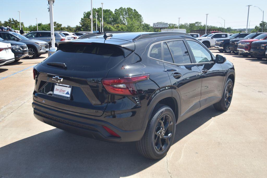 new 2026 Chevrolet Trax car, priced at $25,223