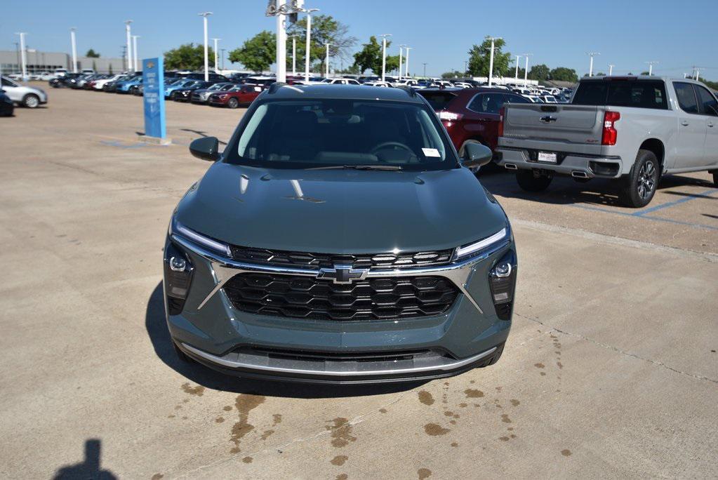 new 2026 Chevrolet Trax car, priced at $25,537