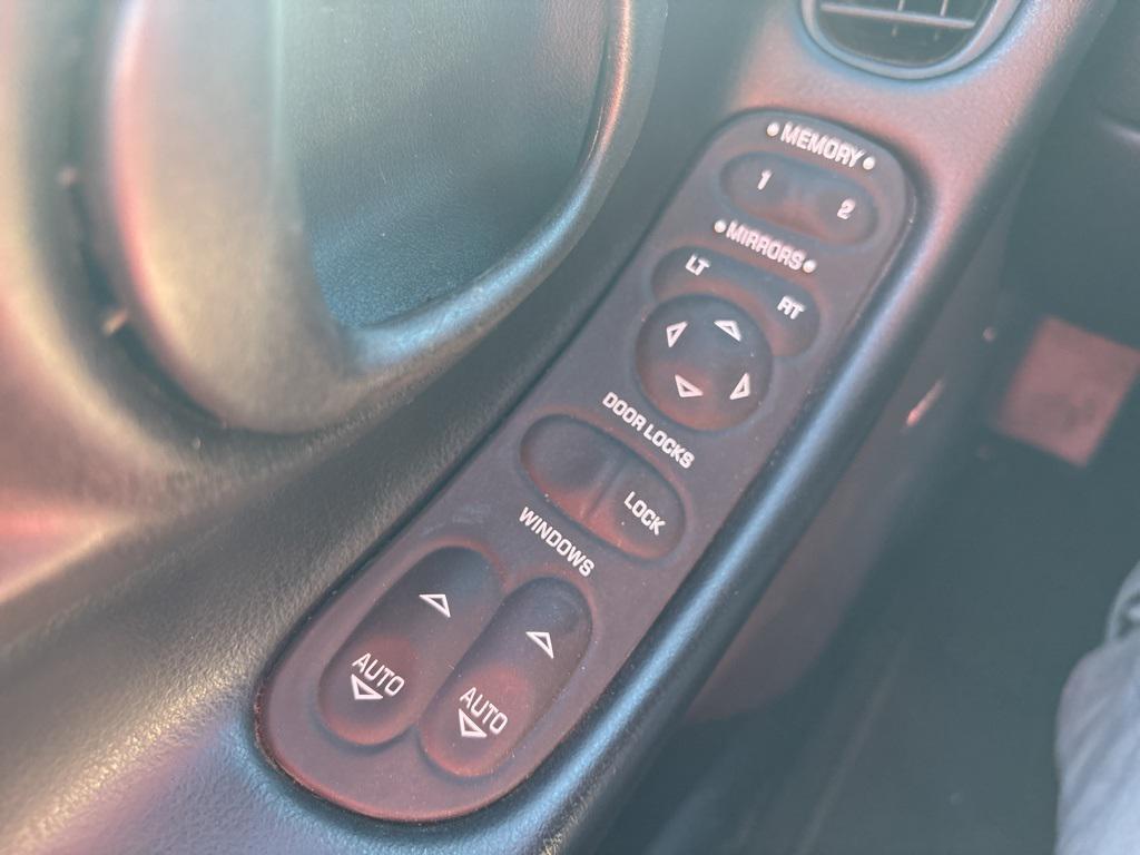 used 2000 Chevrolet Corvette car, priced at $18,950