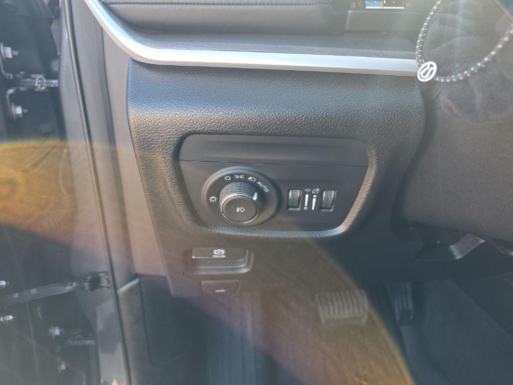 used 2022 Jeep Grand Cherokee L car, priced at $28,850