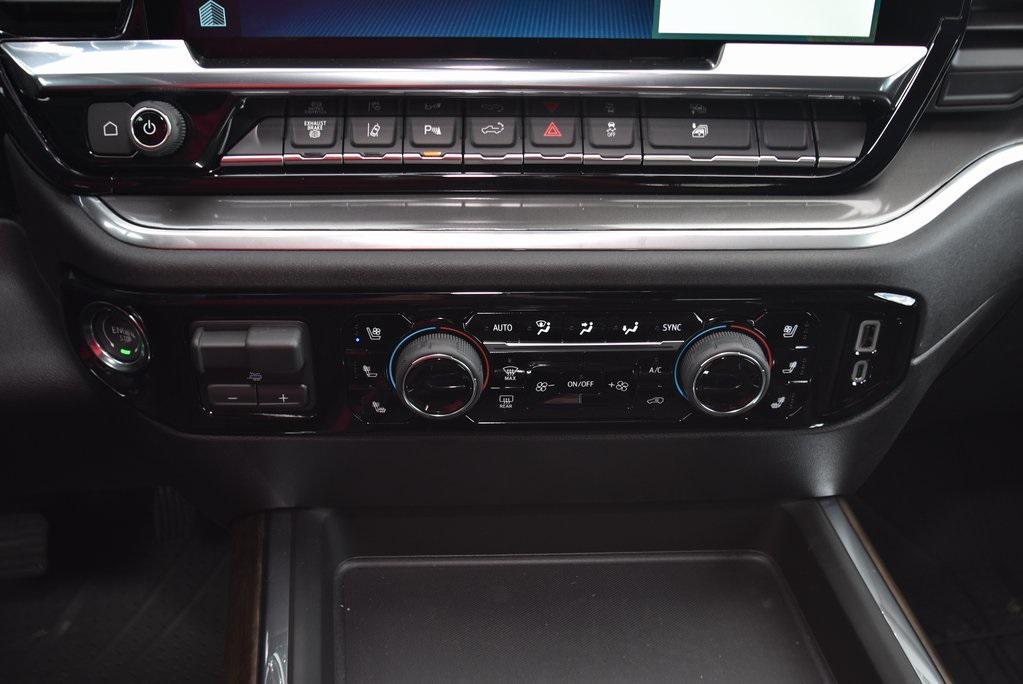 new 2026 Chevrolet Silverado 3500 car, priced at $86,973