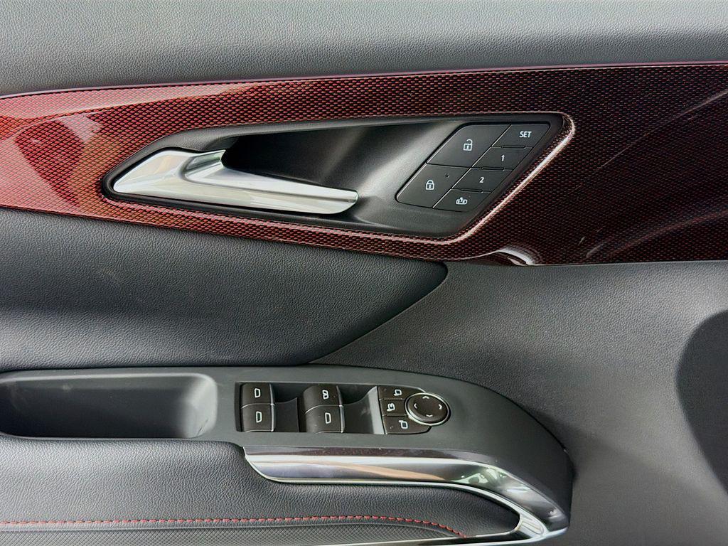 new 2026 Chevrolet Traverse car, priced at $59,184