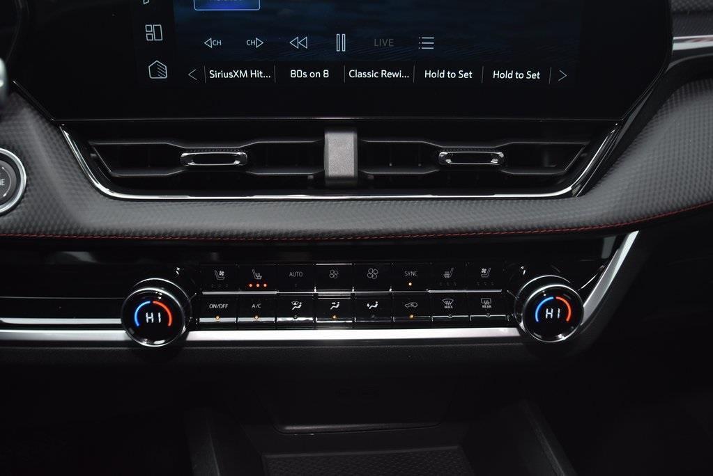 new 2026 Chevrolet Equinox car, priced at $35,650