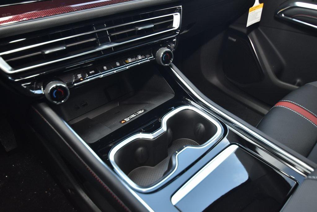 new 2026 Chevrolet Traverse car, priced at $56,485