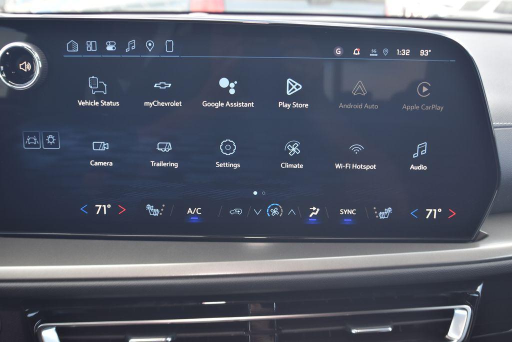 new 2026 Chevrolet Traverse car, priced at $40,674