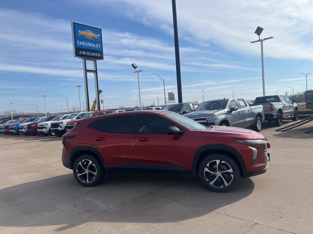 used 2024 Chevrolet Trax car, priced at $19,985