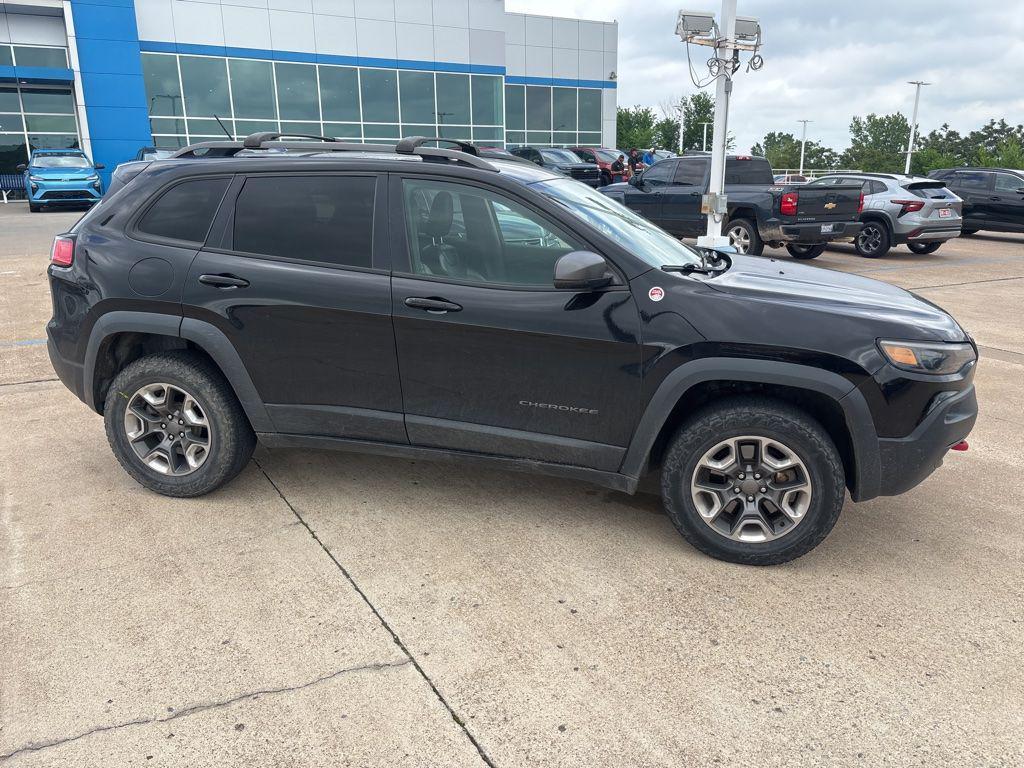 used 2019 Jeep Cherokee car, priced at $15,650