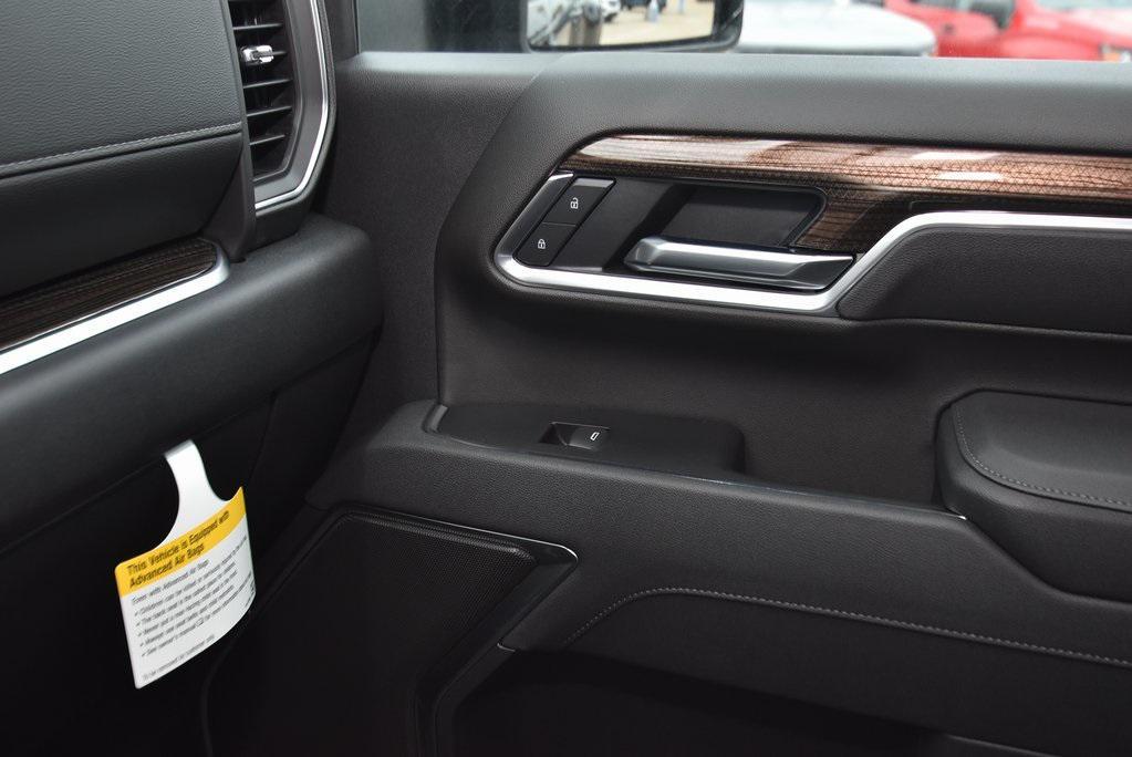 new 2026 Chevrolet Silverado 3500 car, priced at $73,126