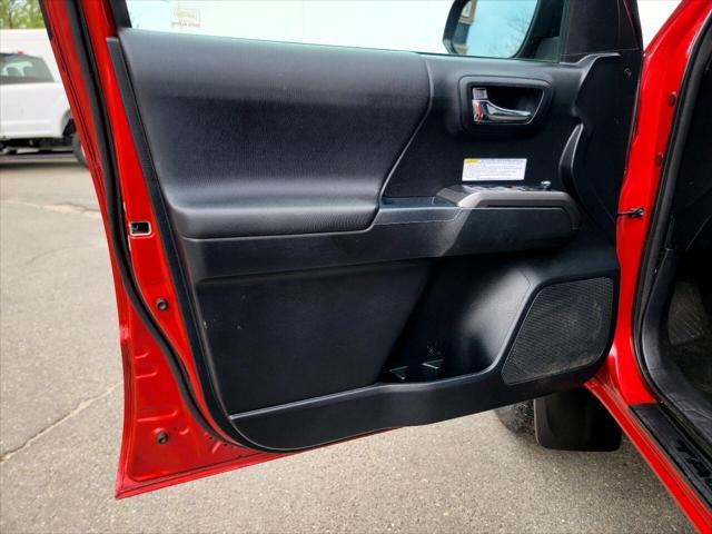 Barcelona Red Metallic 2017 Toyota Tacoma TRD Off Road