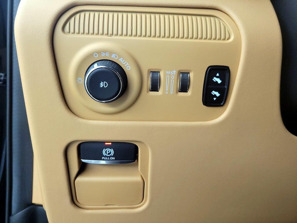 used 2022 Jeep Grand Wagoneer car, priced at $58,998