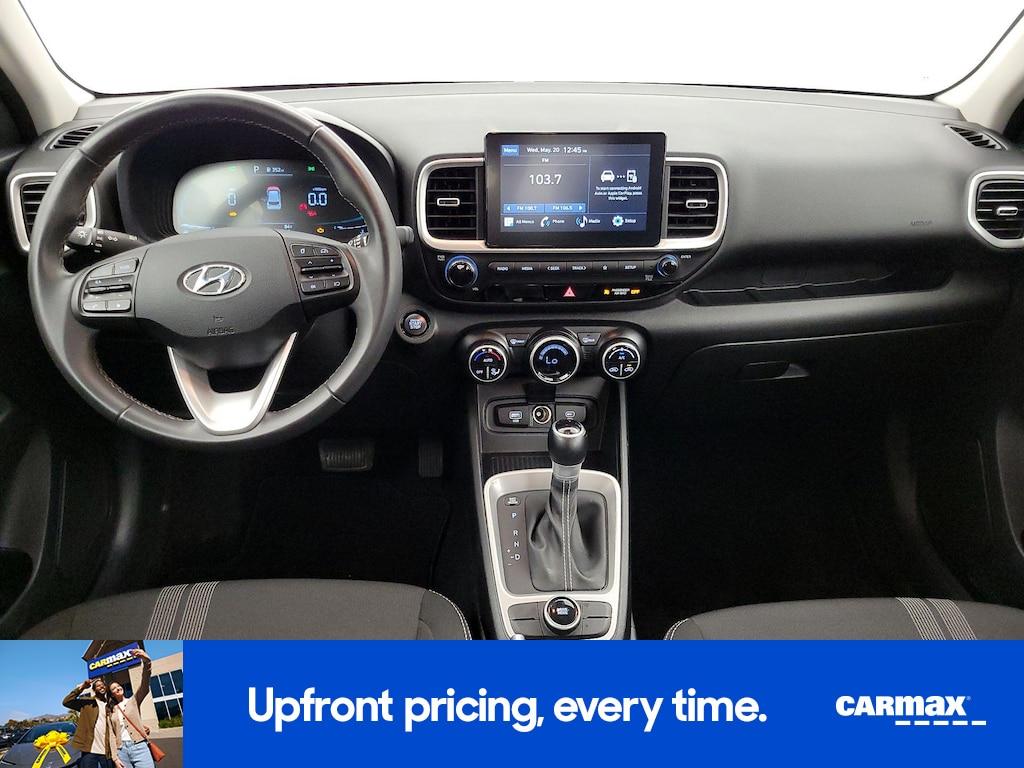 used 2025 Hyundai Venue car, priced at $19,998