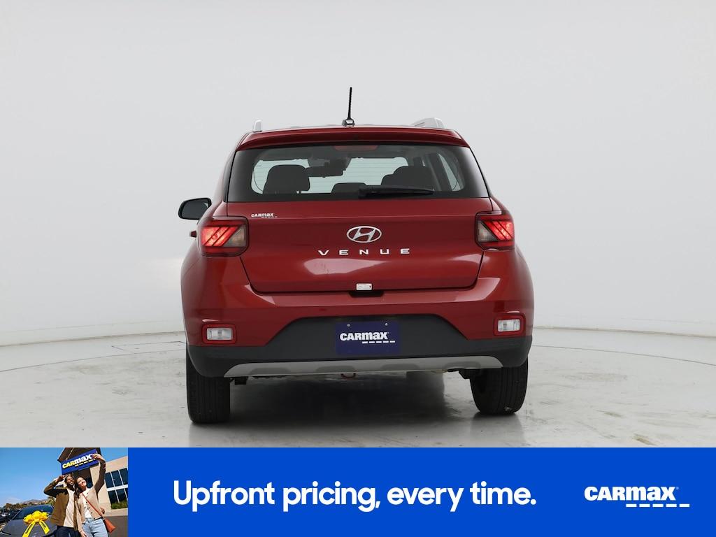 used 2025 Hyundai Venue car, priced at $19,998