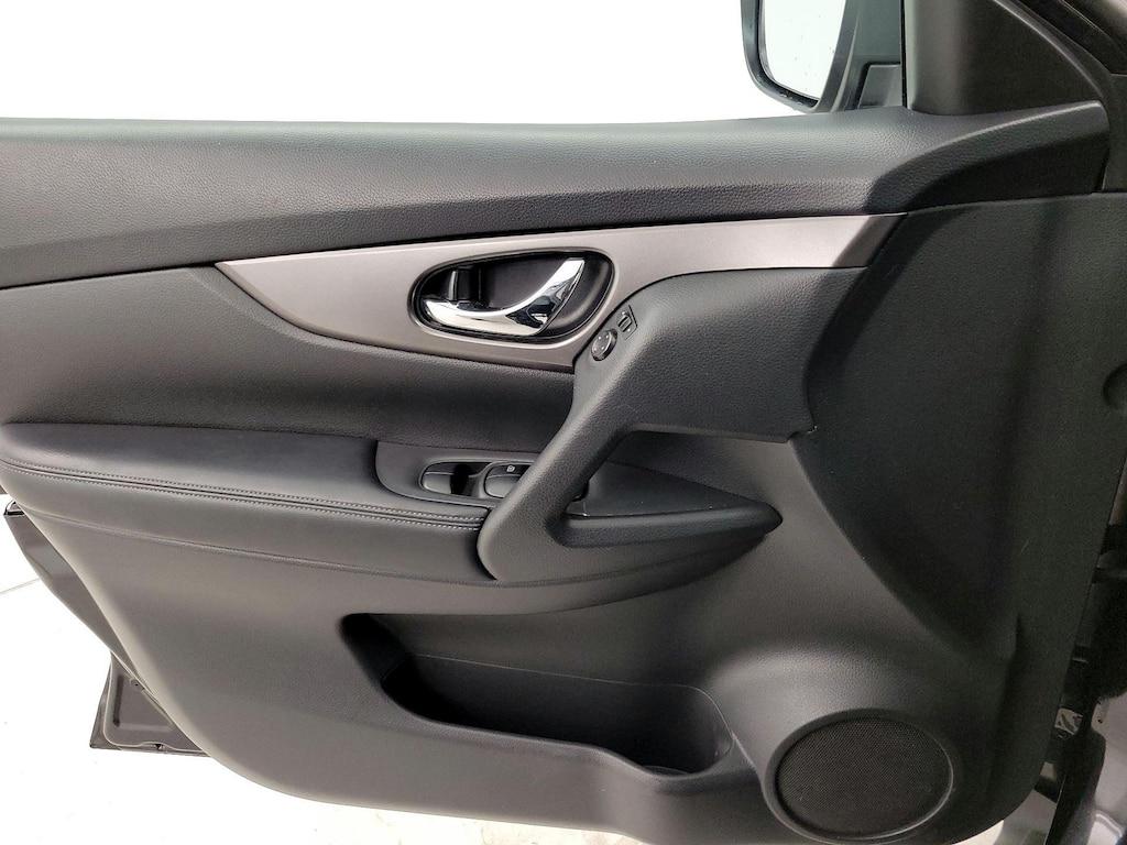 used 2016 Nissan Rogue car, priced at $12,599