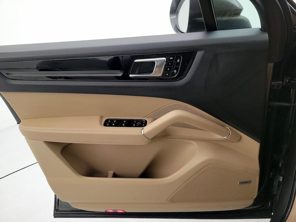 used 2021 Porsche Cayenne car, priced at $54,998