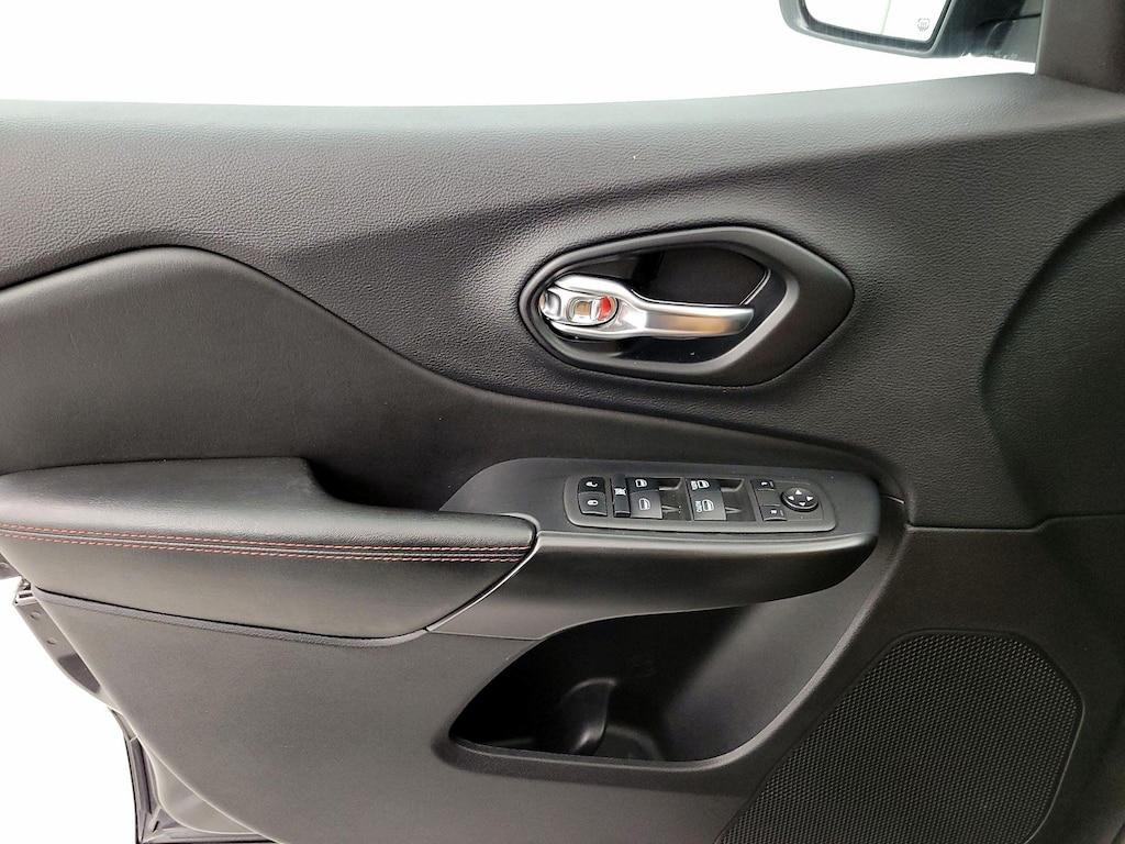 used 2022 Jeep Cherokee car, priced at $23,998