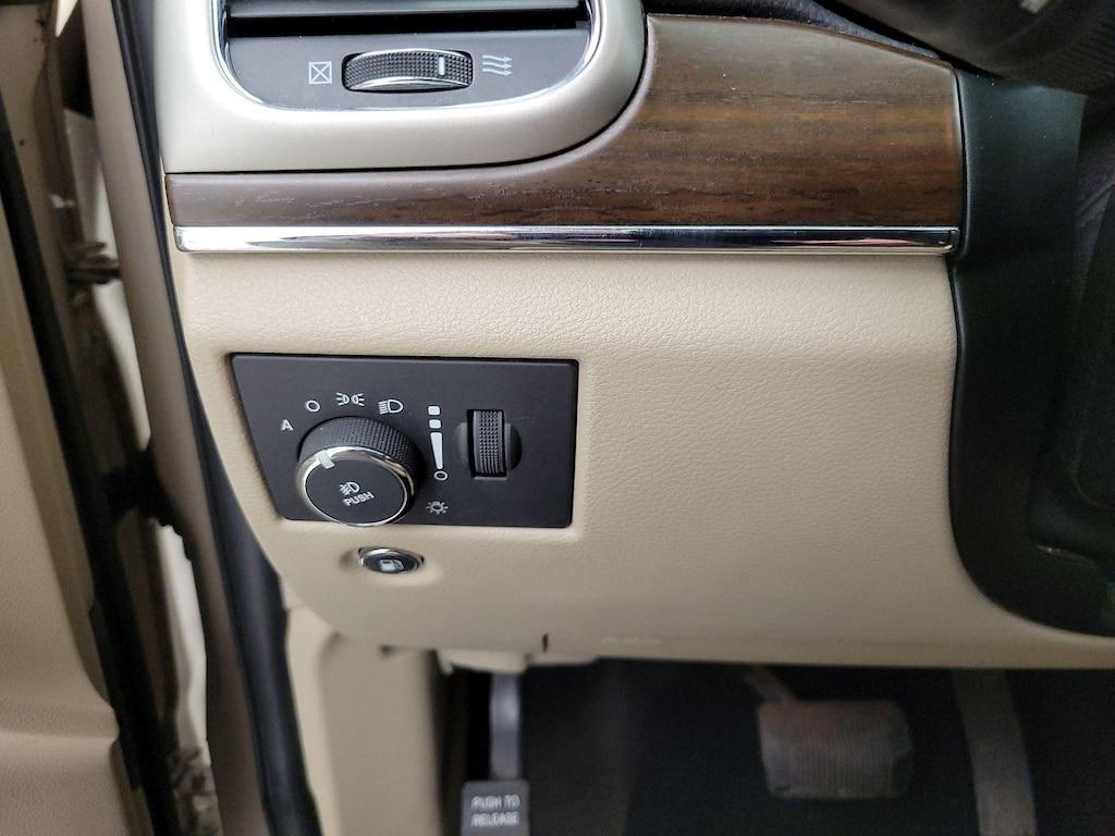 used 2015 Jeep Grand Cherokee car, priced at $15,998