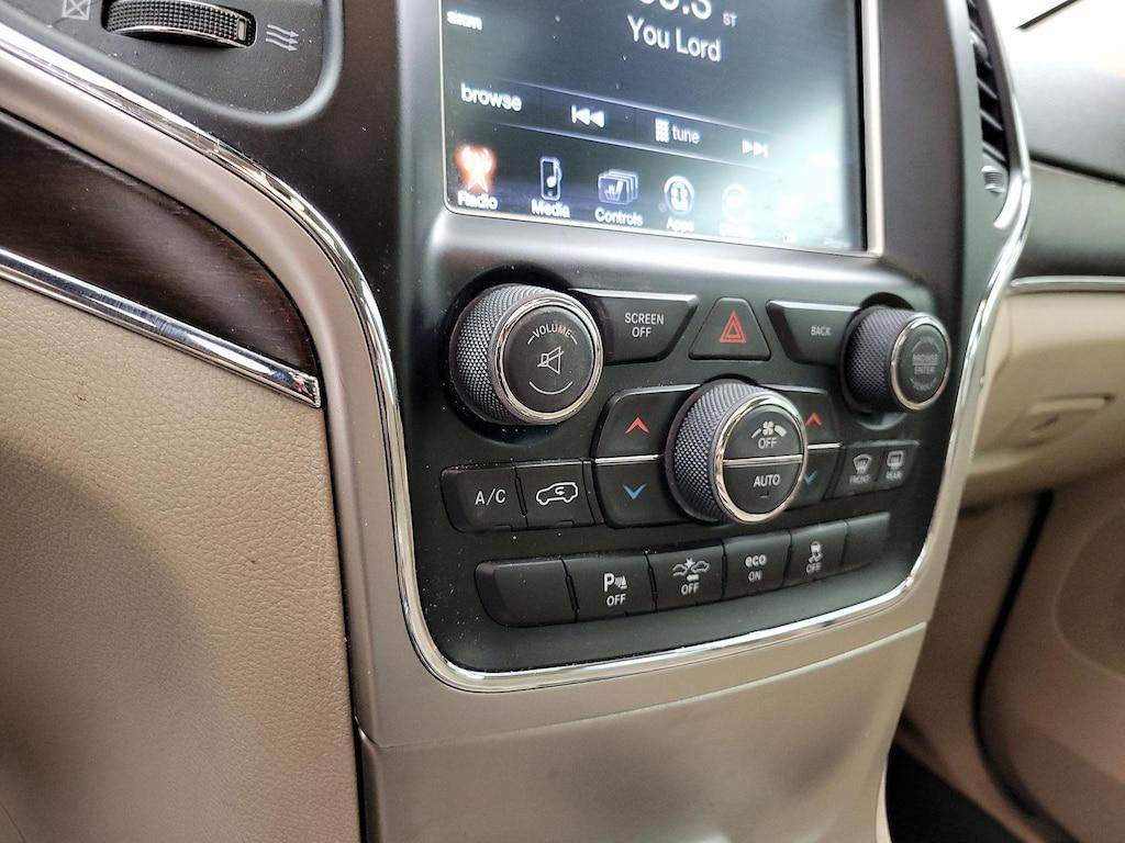 used 2015 Jeep Grand Cherokee car, priced at $15,998