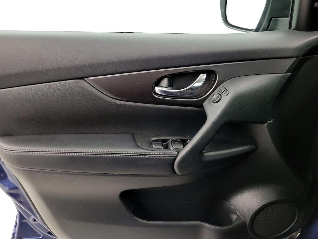 used 2020 Nissan Rogue car, priced at $17,998