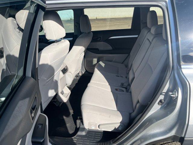used 2019 Toyota Highlander car, priced at $24,676