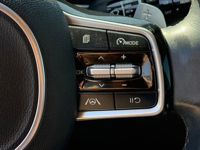 used 2022 Kia Sorento Hybrid car, priced at $24,424
