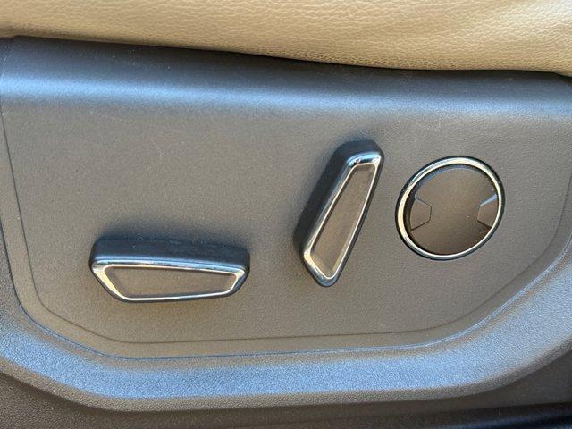 used 2019 Ford Expedition car, priced at $25,419