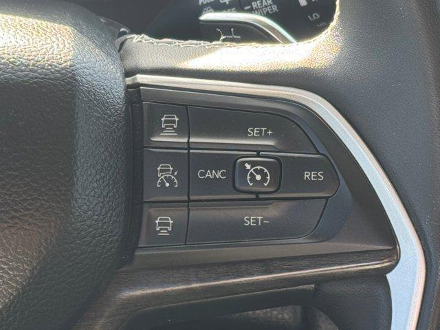 used 2023 Jeep Grand Cherokee car, priced at $29,877