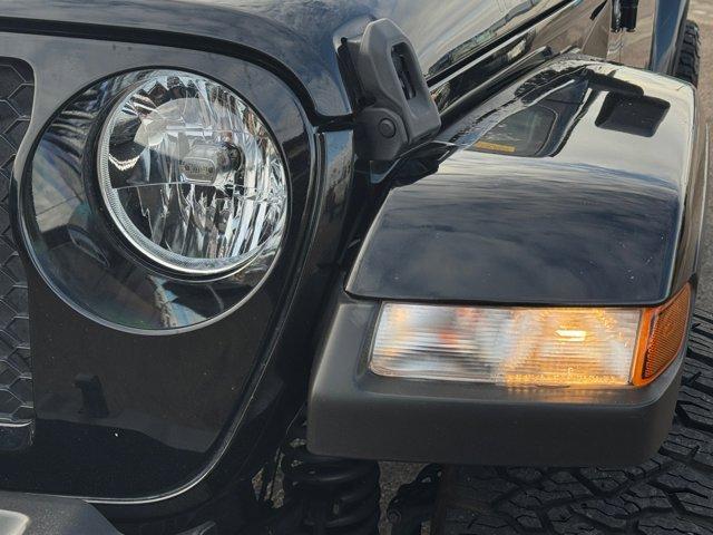 used 2021 Jeep Gladiator car, priced at $29,546