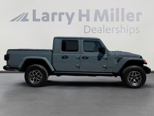 used 2025 Jeep Gladiator car, priced at $45,949