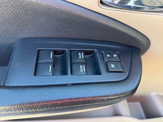 used 2017 Honda Pilot car, priced at $22,233