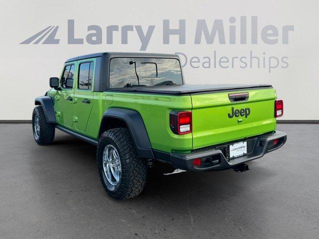 used 2025 Jeep Gladiator car, priced at $36,579