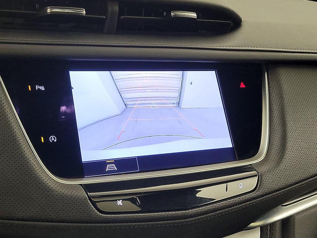 used 2022 Cadillac XT5 car, priced at $24,998