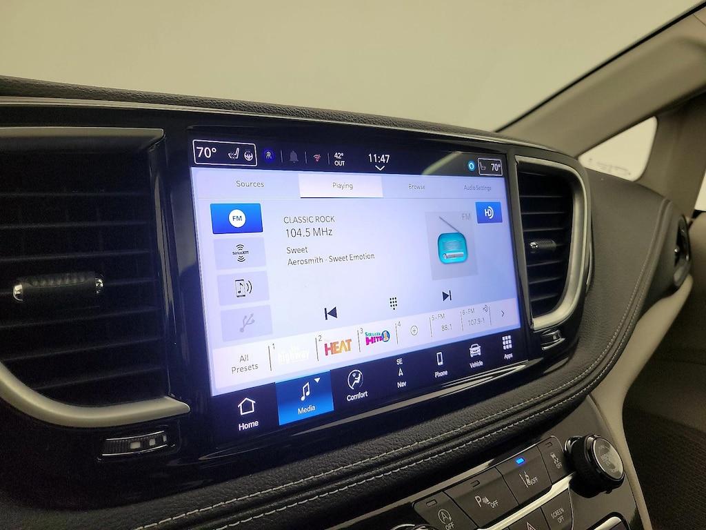 used 2024 Chrysler Pacifica car, priced at $33,998