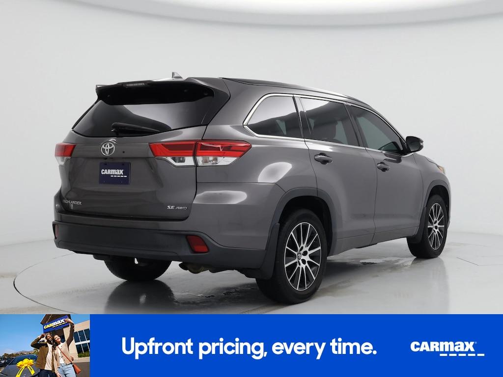 used 2018 Toyota Highlander car, priced at $23,998
