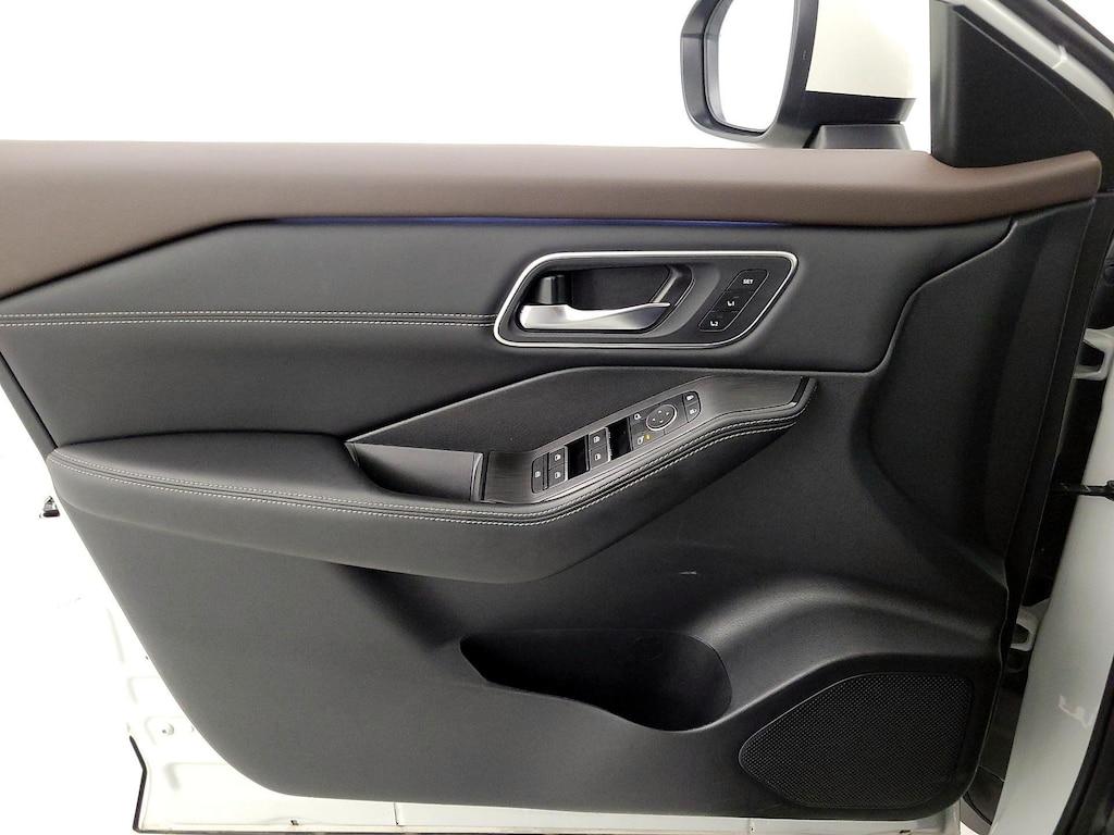 used 2023 Nissan Rogue car, priced at $25,998