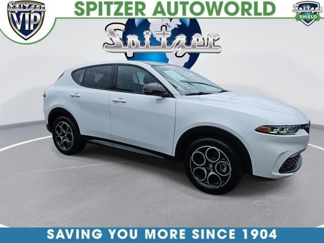 used 2025 Alfa Romeo Tonale car, priced at $28,275