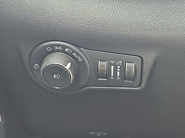 used 2022 Jeep Compass car, priced at $20,625