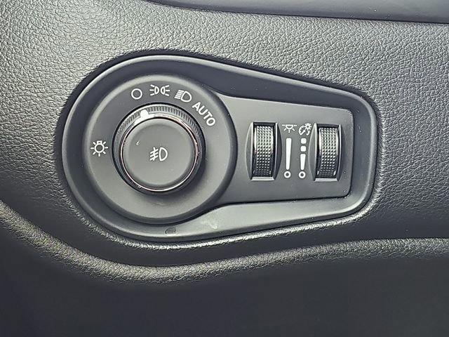 used 2021 Jeep Renegade car, priced at $16,125