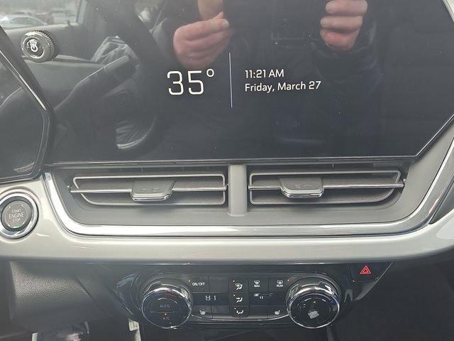 new 2026 Chevrolet Trax car, priced at $25,127