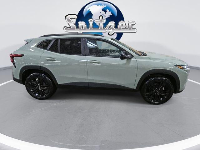 new 2026 Chevrolet Trax car, priced at $27,216