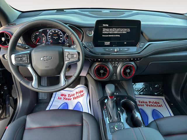new 2025 Chevrolet Blazer car, priced at $50,415