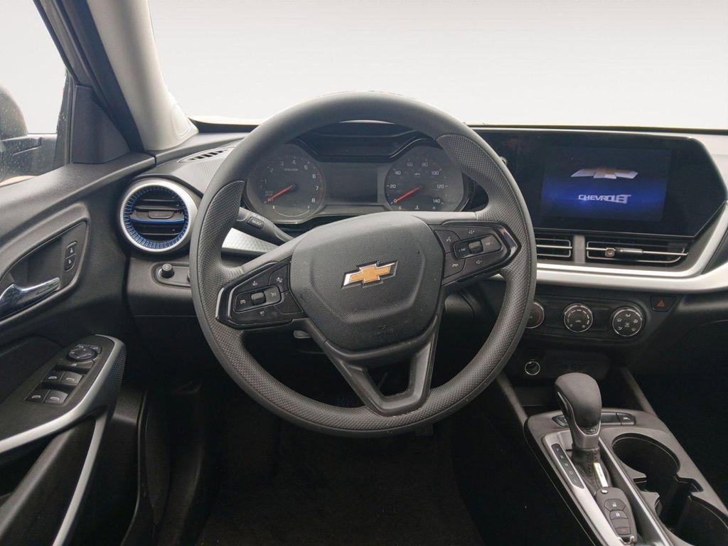 used 2024 Chevrolet Trax car, priced at $20,815