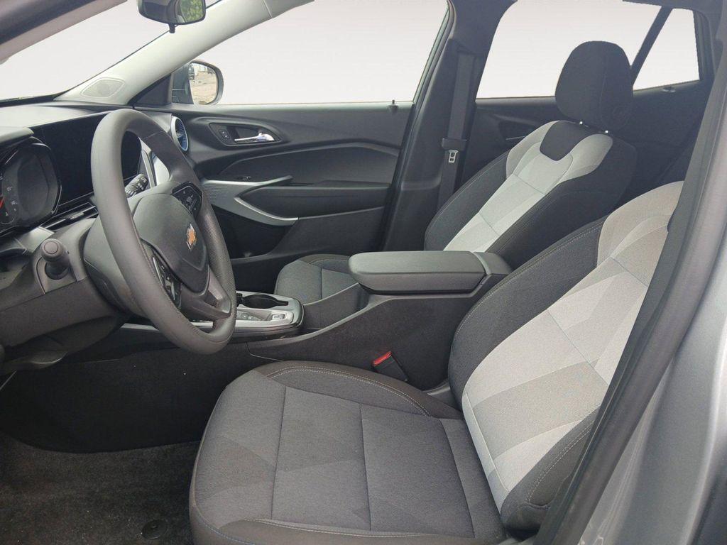 used 2024 Chevrolet Trax car, priced at $20,815